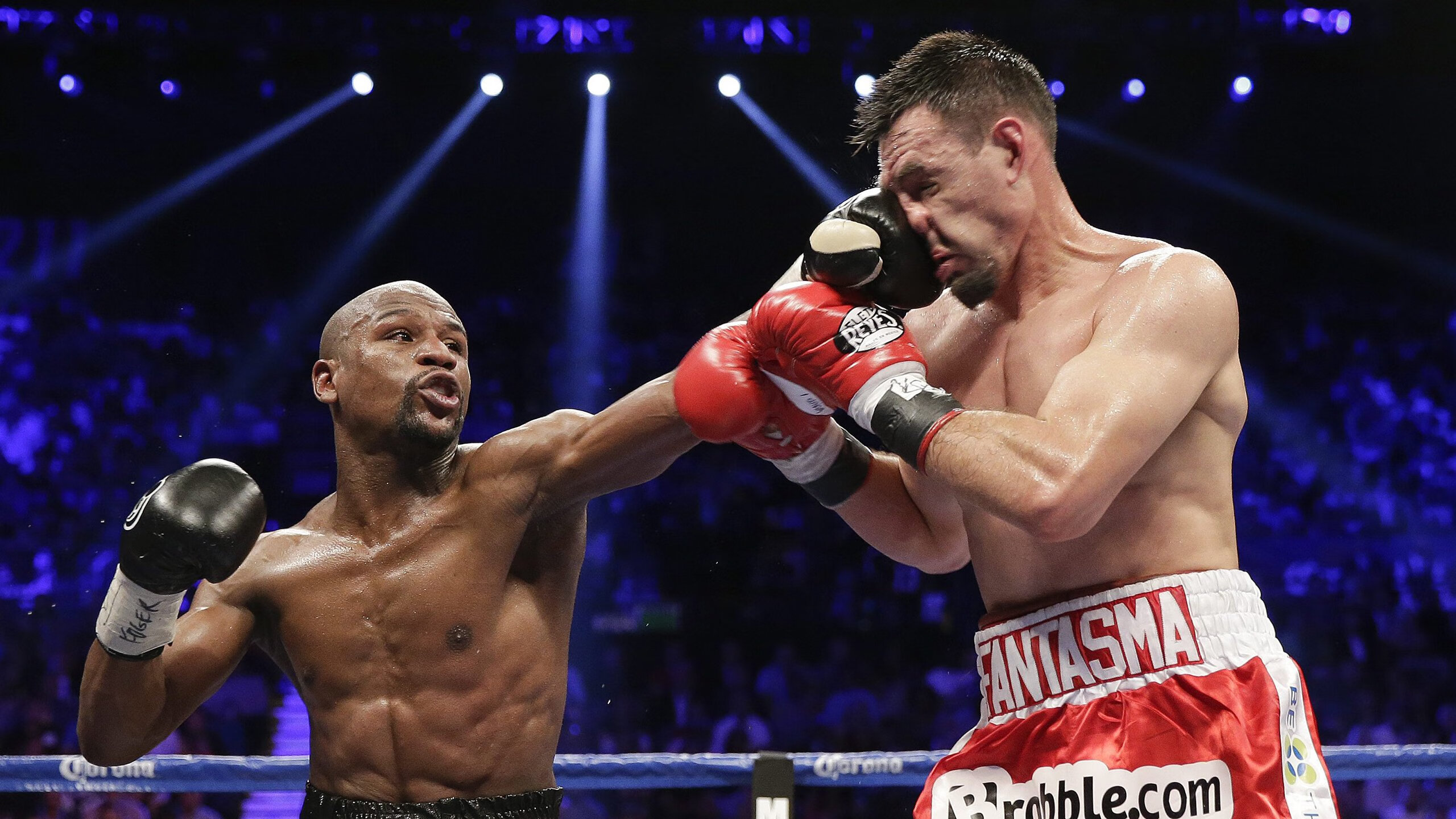 利拉德扛起全队，快船碾压青岛队，一场跨越太平洋的篮球对话